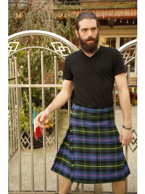 FARQUHARSON TARTAN KILT - 8 YARD