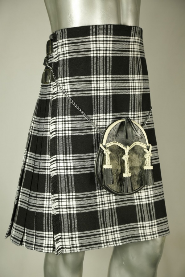 CLAN MENZIES TARTAN KILT