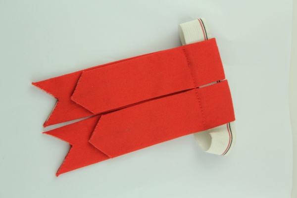 Flashes Rouges De Kilt