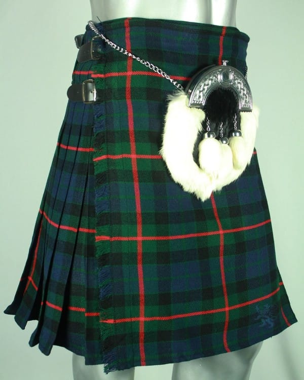 Barclay chassant le kilt moderne de tartan
