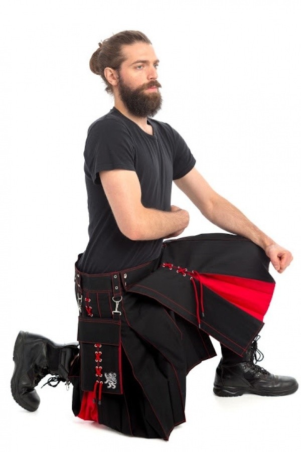 BLACK AND RED HYBRID KILT