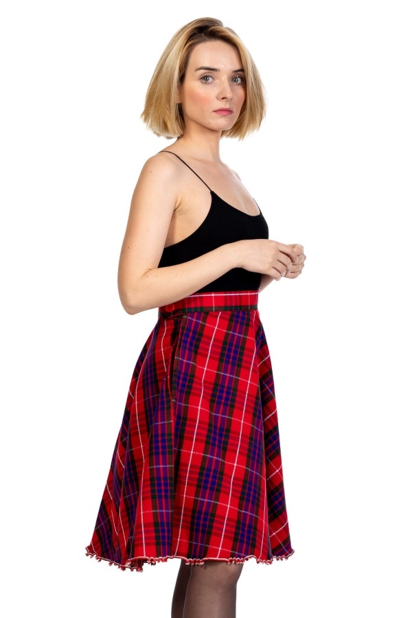 FEMALE TARTAN KILT