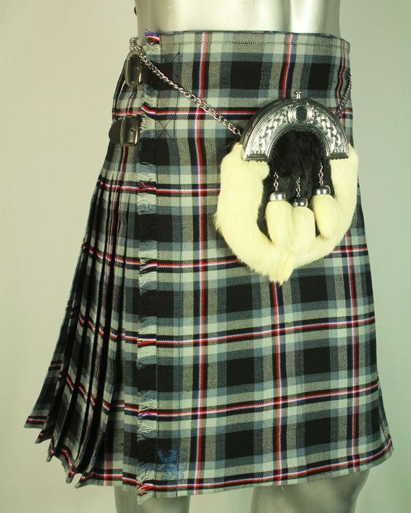 Kilt En Fer Fait Pour Chevaux