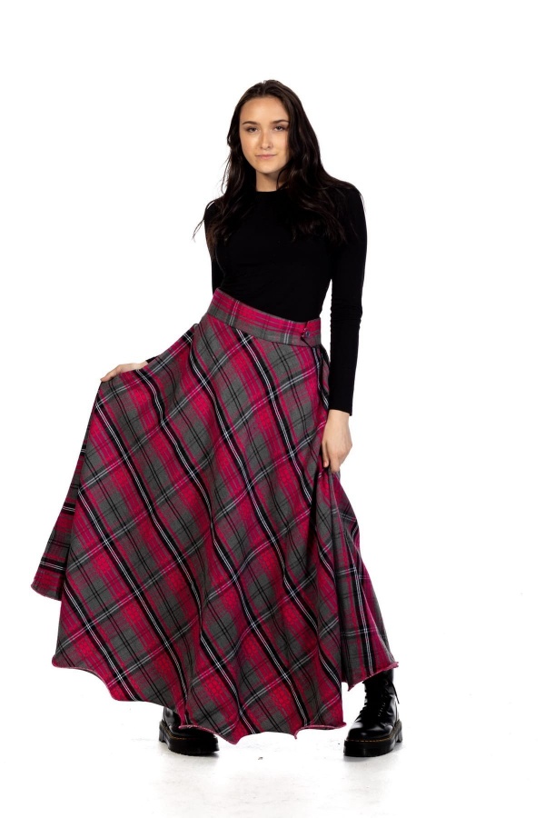 Long Tartan Skirt - Button Zipped