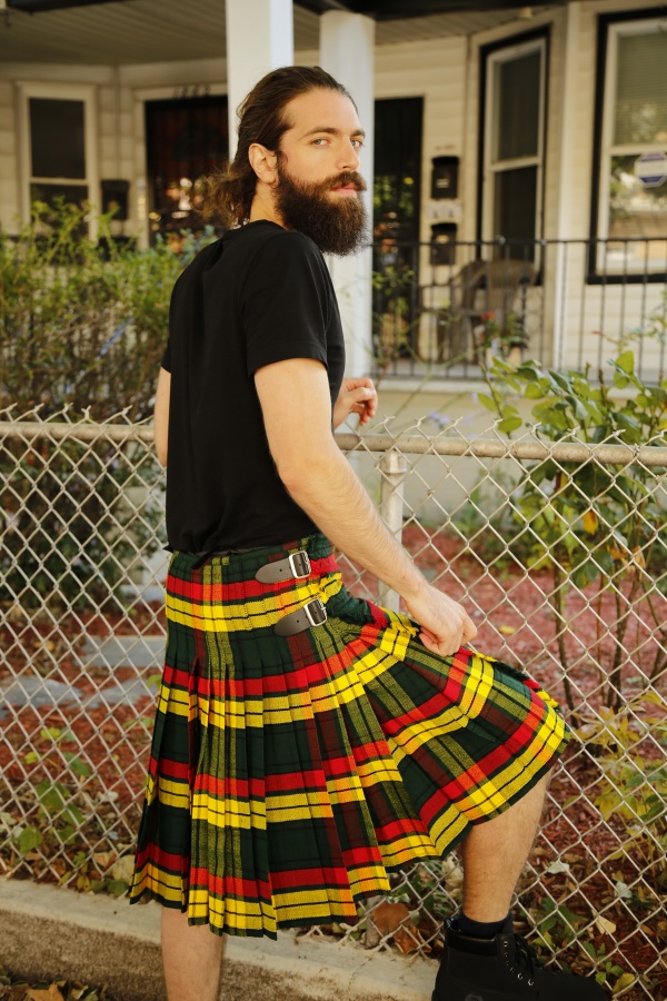 MACMILLAN TARTAN KILT